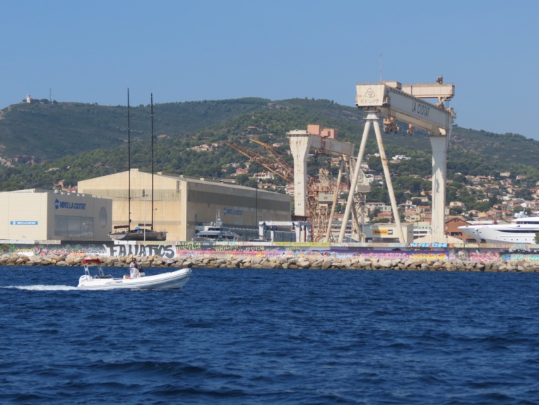 La Ciotat Shipyards colore de vert son horizon