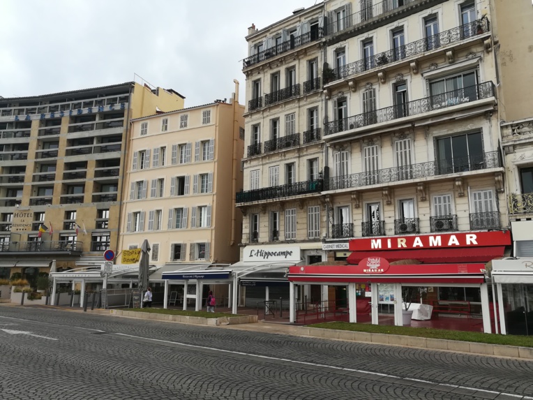 Commerce et Hébergement/Restauration des Bouches-du-Rhône ont bénéficié de plus de 155 millions d’euros au titre du fonds de solidarité et plus de 15 millions d’euros de reports d’échéances fiscales.  (Photo JC Barla)