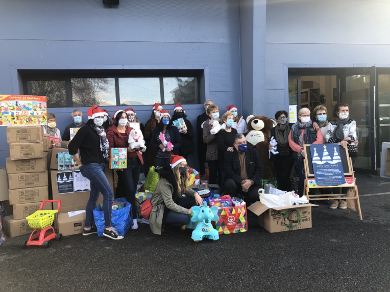 Les entreprises aubagnaises solidaires des enfants pour Noël