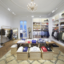 Le magasin Uniqlo du Marais à Paris Le magasin Uniqlo du Marais à Paris