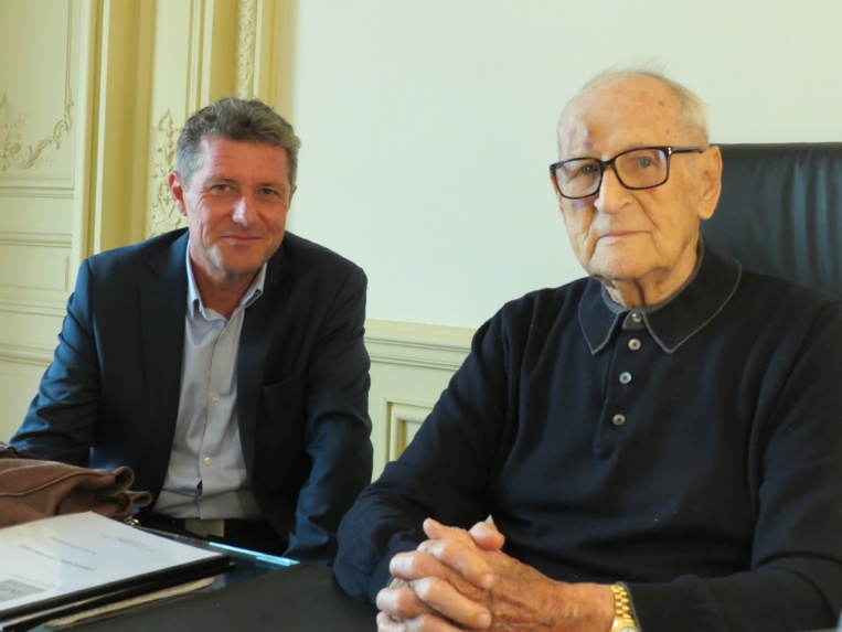 Patrick Astinot, directeur général, et Jean-Raymond Menotti, président de la CICPRM (Photo JC Barla)