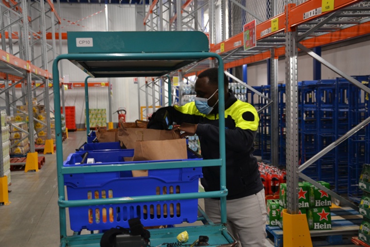 Le site permet de traiter 600 commandes par jour (photo: F.Dubessy) Le site permet de traiter 600 commandes par jour (photo: F.Dubessy)