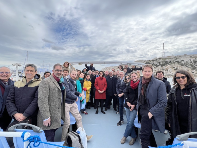 Claire Pitollat, députée LREM des Bouches-du-Rhône, a convié le 15 mars 2022 sur l’île du Frioul à Marseille, tous les acteurs engagés dans la préservation des océans et de la qualité de l’air.  ©NBC