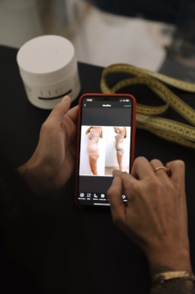 L'Instant Cryo, un concept de beauté par le froid, et une crème dédiée. L'Instant Cryo, un concept de beauté par le froid, et une crème dédiée.