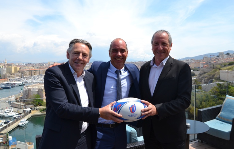 Maxime Tissot (directeur de l'OMTC de Marseille), Loïc Chovelon (directeur général du CRT Provence-Alpes-Côte d'Azur) et Denis Zanon (directeur de l'OTC de Nice) s'unissent pour faire venir les touristes dans la région pendant la Coupe du monde de rugby (photo: F.Dubessy)