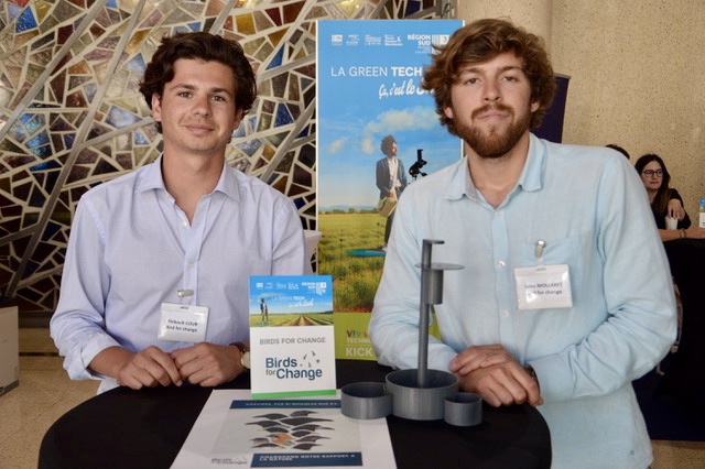 Julien Mollaret et Thibault Cour, confondateurs de Birds for Change. ©NBC