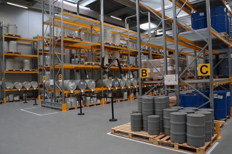 IES Ingrédients propose 650 matières premières à ses 450 clients (photo: F.Dubessy) IES Ingrédients propose 650 matières premières à ses 450 clients (photo: F.Dubessy)