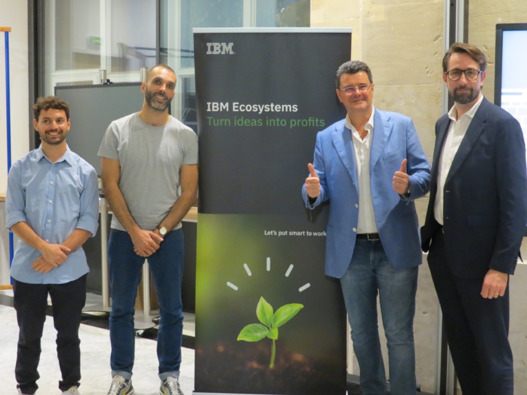 Pour Ben Sarfati et Selim Kebaier (Deep Scouting), Jean-Philippe Desbiolles (IBM) et Stéphane Bergamini (SATT Sud-Est), l’IA n’est plus une option pour les entreprises mais une obligation. (Photo JC Barla)