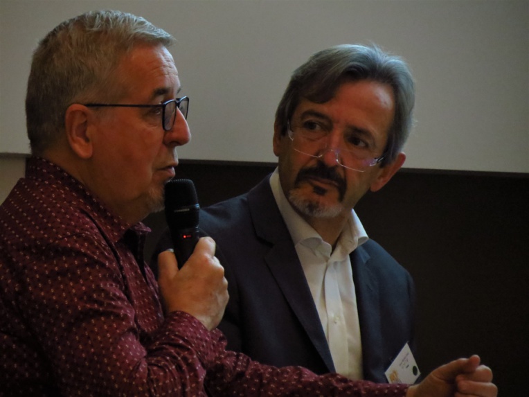 Pour Jean-Jacques Blanc (FO) et Jean-Michel Diaz (GMIF), le SPPPI Provence-Alpes-Côte d’Azur peut expliquer aux citoyens les enjeux de l’industrie pour « discuter et coconstruire ensemble ». (Photo JC Barla)