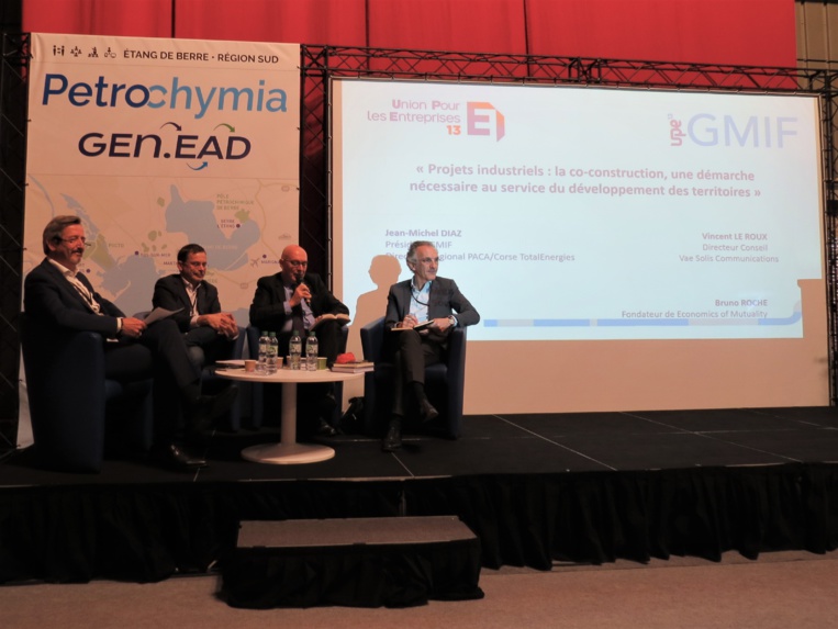 Jean-Michel Diaz, Vincent Leroux, Régis Passerieux et Bruno Roche ont posé les critères du nouvel outil de « laboratoire territorial » pour un développement industriel équilibré (Photo JC Barla). Jean-Michel Diaz, Vincent Leroux, Régis Passerieux et Bruno Roche ont posé les critères du nouvel outil de « laboratoire territorial » pour un développement industriel équilibré (Photo JC Barla).