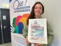 Julie Gonin vient d’ouvrir JOG, une maison d’édition de cartes postales et d’affiches. ©NBC Julie Gonin vient d’ouvrir JOG, une maison d’édition de cartes postales et d’affiches. ©NBC