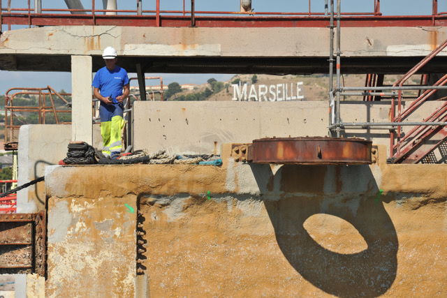 7,9% des emplois salariés marchands des Bouches-du-Rhône sont liés directement ou indirectement au port de Marseille-Fos. © GPMM