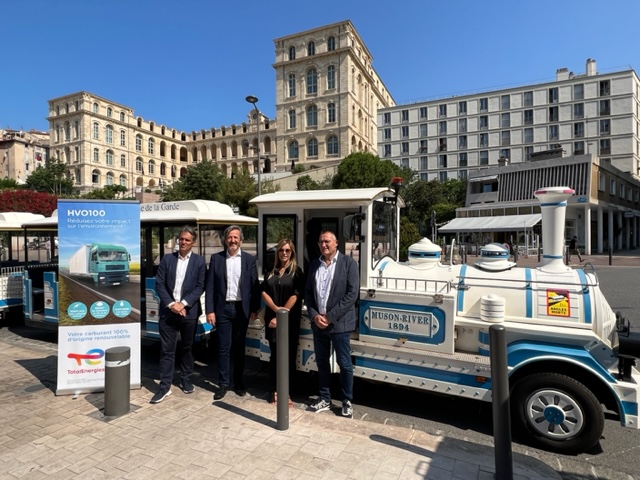 ​Les trains blancs et bleus de Marseille passent au vert !