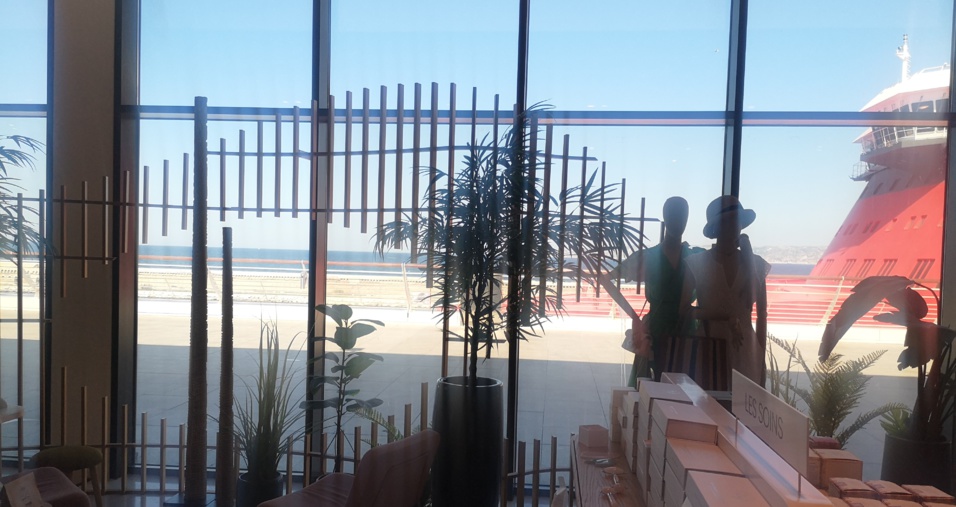 Le Printemps prend le large Le Printemps prend le large