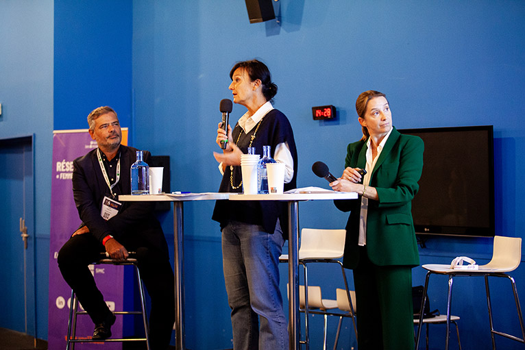 De g à d : Stéphane Ghio, Laure-Agnès Caradec et  Corinne Orsoni, directrice du développement économique chez Euroméditerranée. © Thierry Vaudé De g à d : Stéphane Ghio, Laure-Agnès Caradec et  Corinne Orsoni, directrice du développement économique chez Euroméditerranée. © Thierry Vaudé