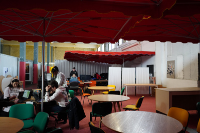 Un open space de La Plateforme, qui accueille aujourdhui un millier étudiants. © La Plateforme