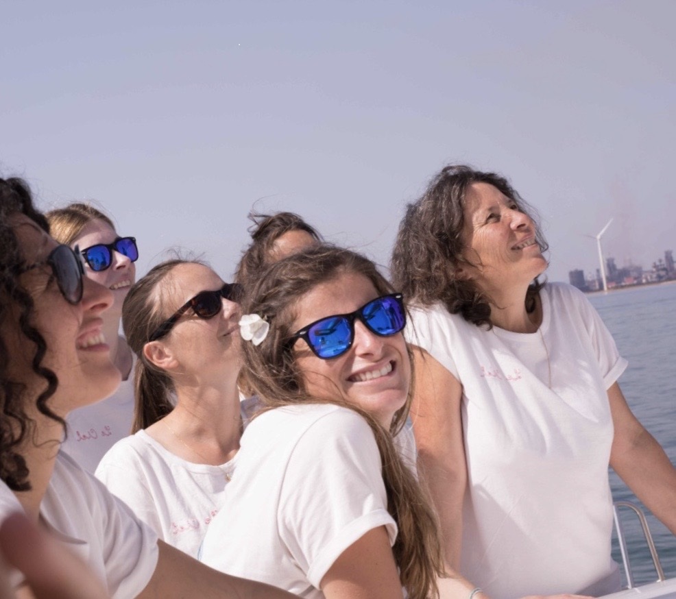 Ouverture des candidatures : la saison 2 Earthship Sisters est lancée Ouverture des candidatures : la saison 2 Earthship Sisters est lancée