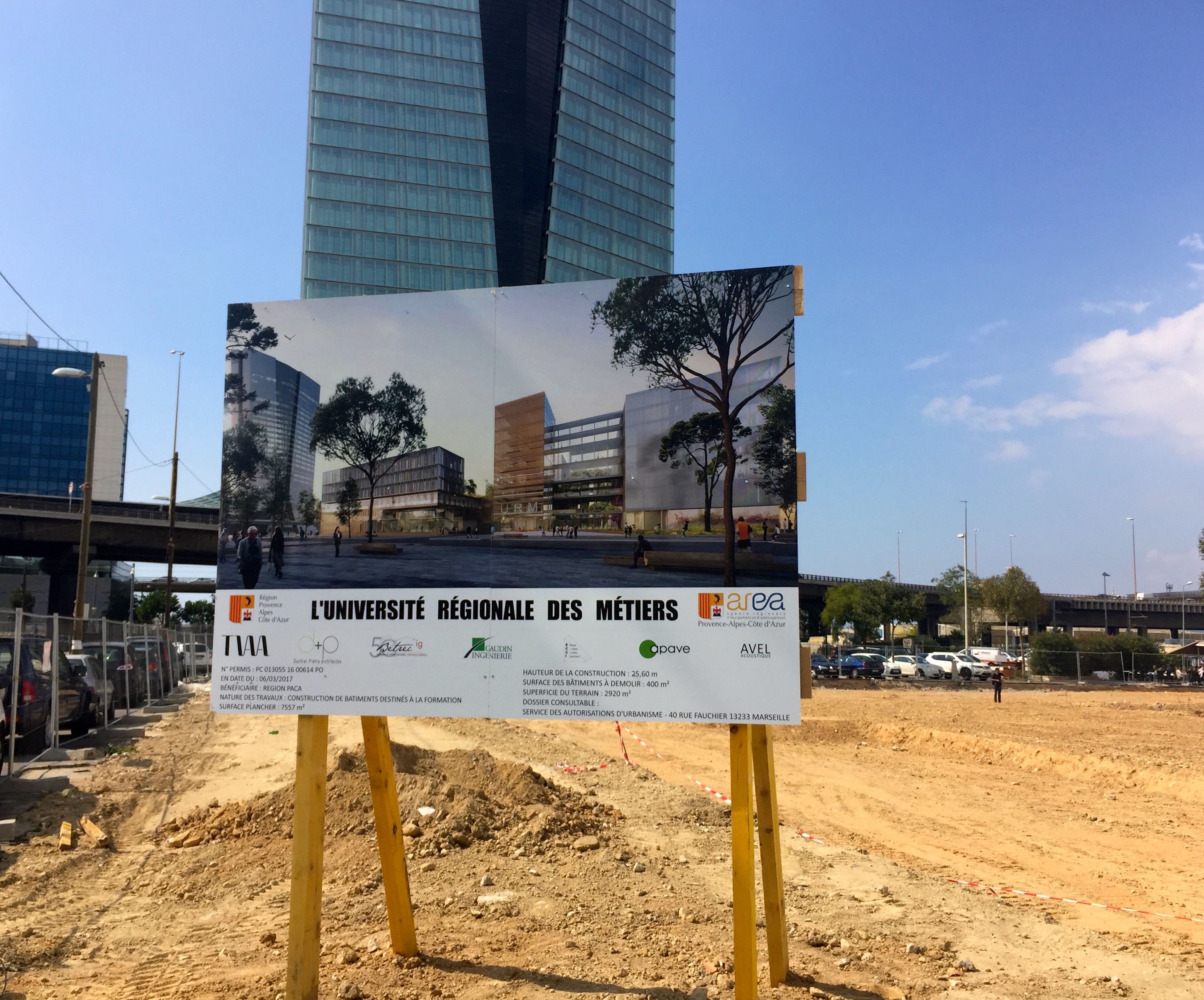 Bouygues, Rudy Ricciotti et Roland Carta vont réaliser la cité scolaire internationale