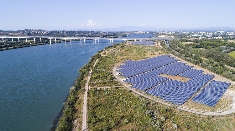 Le centrale solaire de Courtine, près d'Avignon © CNR