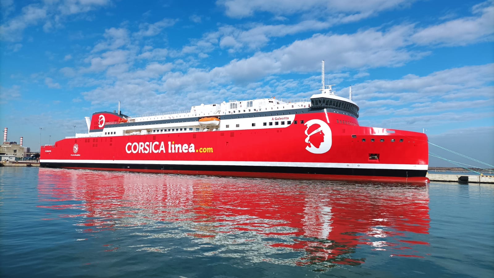 A Galeotta qui rend hommage au navire amiral de la flotte de Pascal Paoli est le neuvième navire de Corsica Linea :  6 ferries et 2 cargo-mixtes, des navires en propriété (Jean Nicoli, Monte d’Oro, Danielle Casanova, Pascal Paoli, Paglia Orba, Méditerranée et des affrétés (Vizzavona, A Nepita). ©DR