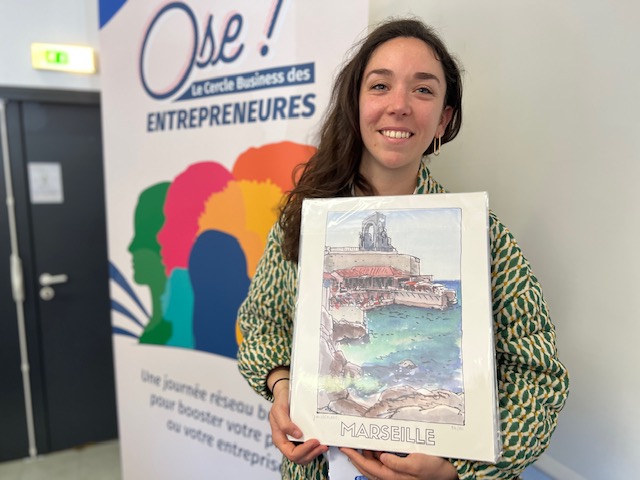 Julie Gonin vient d’ouvrir JOG, une maison d’édition de cartes postales et d’affiches. ©NBC