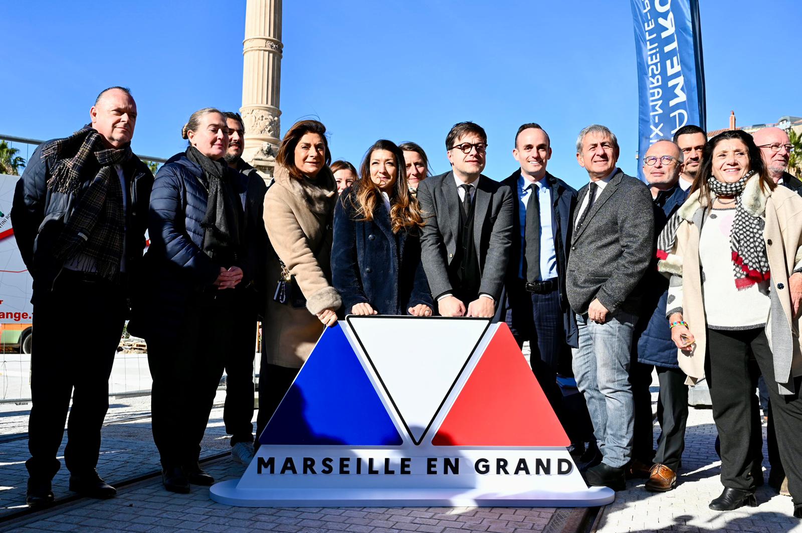 Sabrina Agresti-Roubache, secrétaire d’État chargée de la Citoyenneté et de la Ville, s’est rendue à Marseille le 24 novembre pour "donner un coup d'accélérateur" au plan « Marseille en Grand ». © David Mendiboure