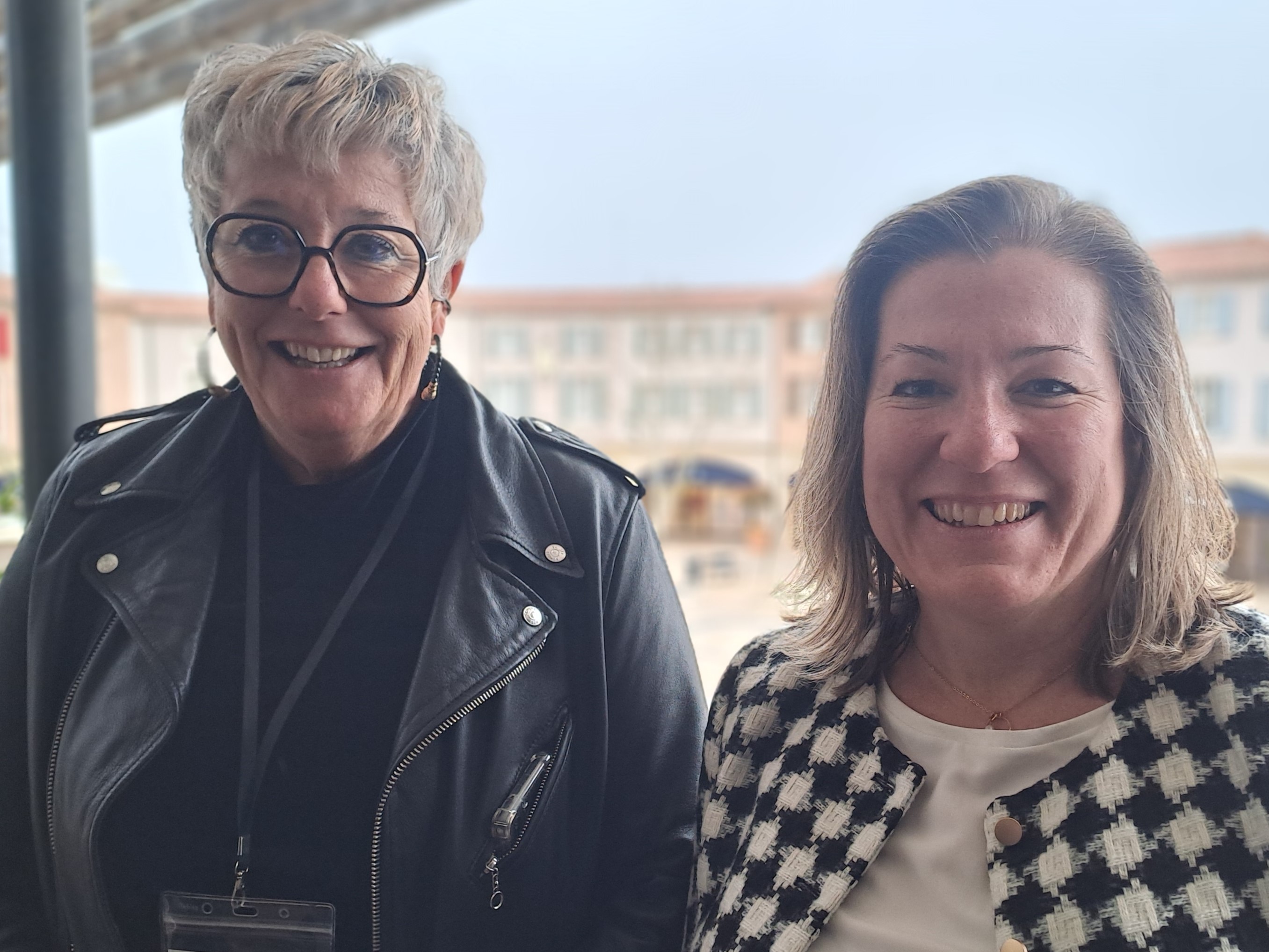 Catherine Martinez (Réussir Provence) et Michela Frattini (McArthurGlen Provence) ont travaillé main dans la main pour réaliser le Dressing Solidaire (Photo JC Barla)