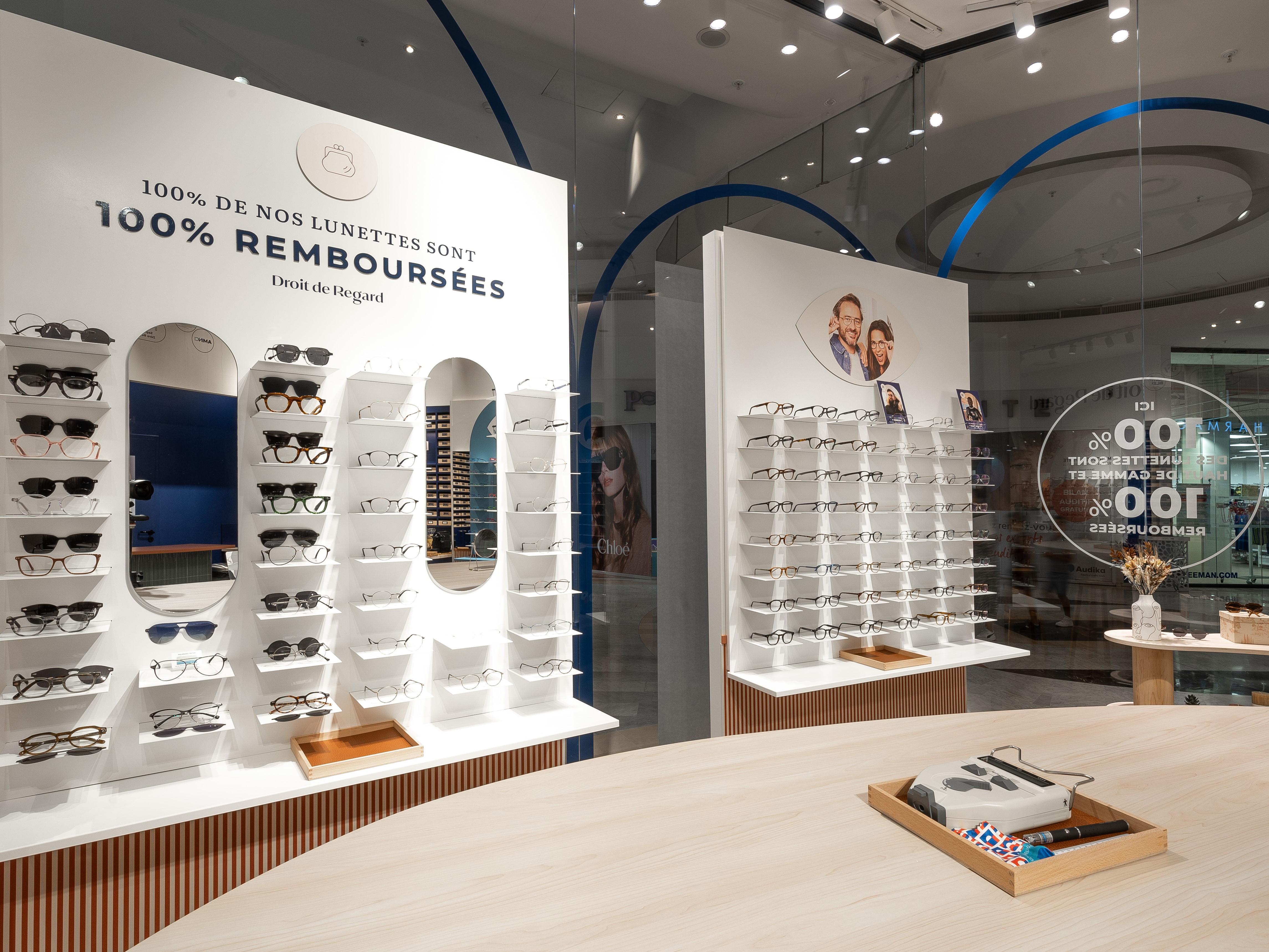 Pour Droit de regard, le centre commercial Grand Littoral était un lieu approprié à sa dimension sociale pour s'implanter à Marseille (Photo Droit de regard)