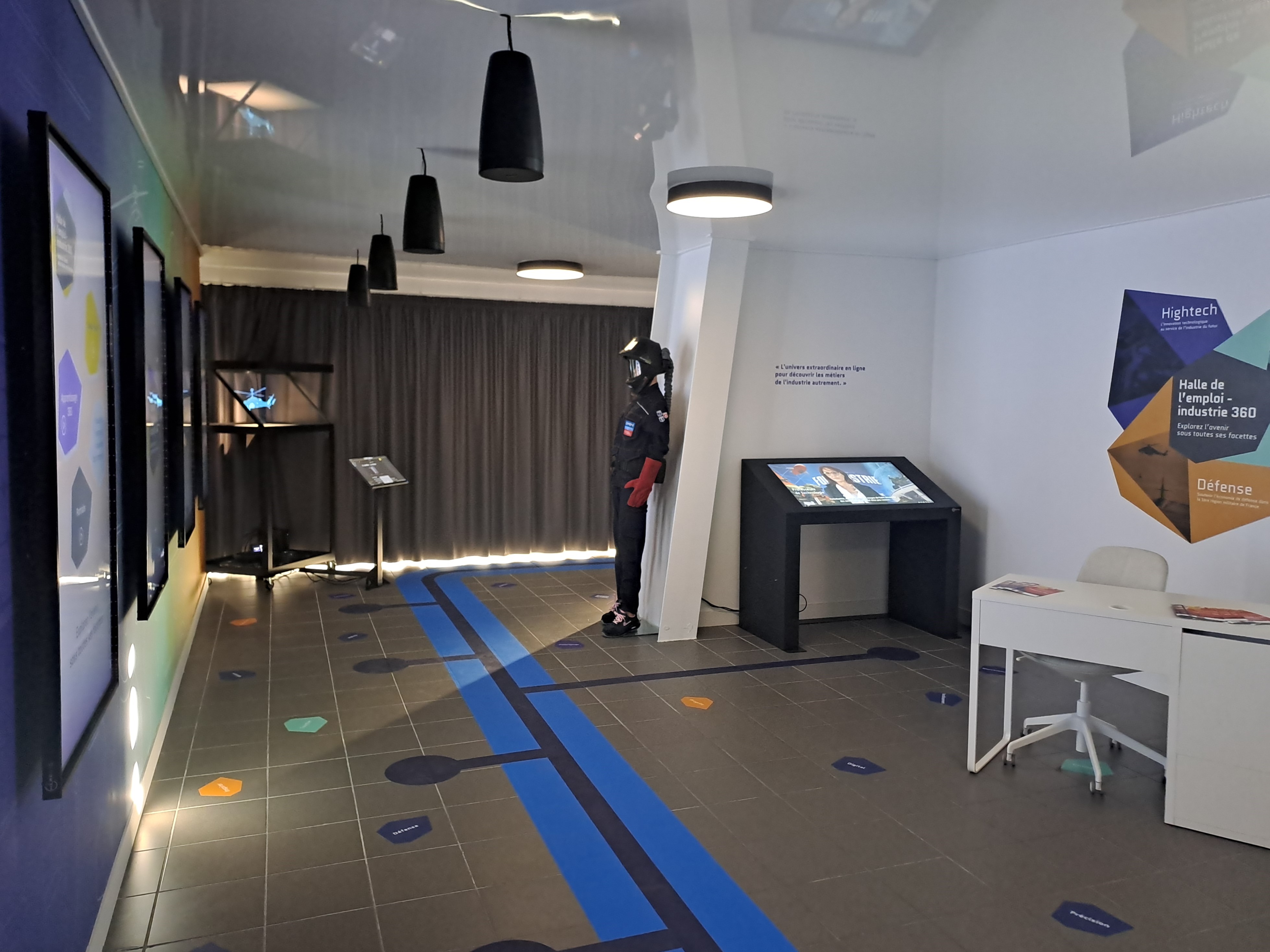 Un espace immersif et ludique pour découvrir les métiers de l'industrie (Photo JC Barla)