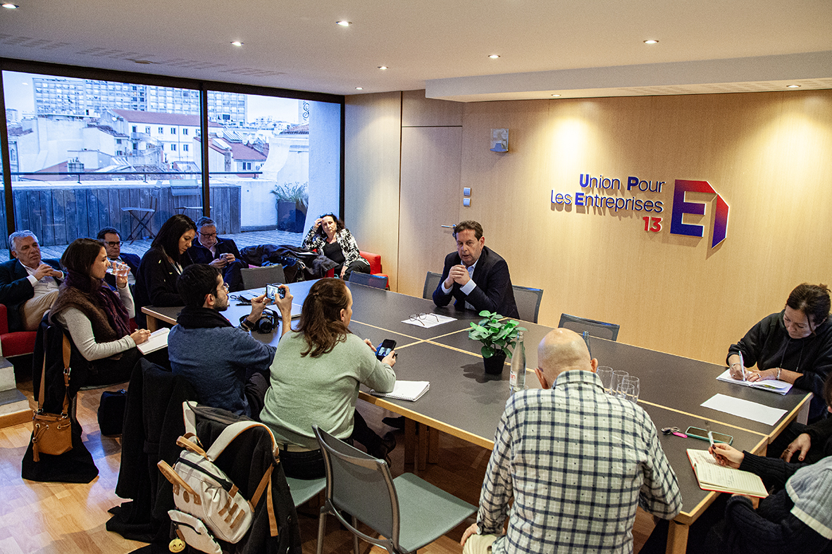 Philippe Korcia face aux journalistes pour présenter le pacte de gouvernance partagée. (photo Thierry Vaudé)