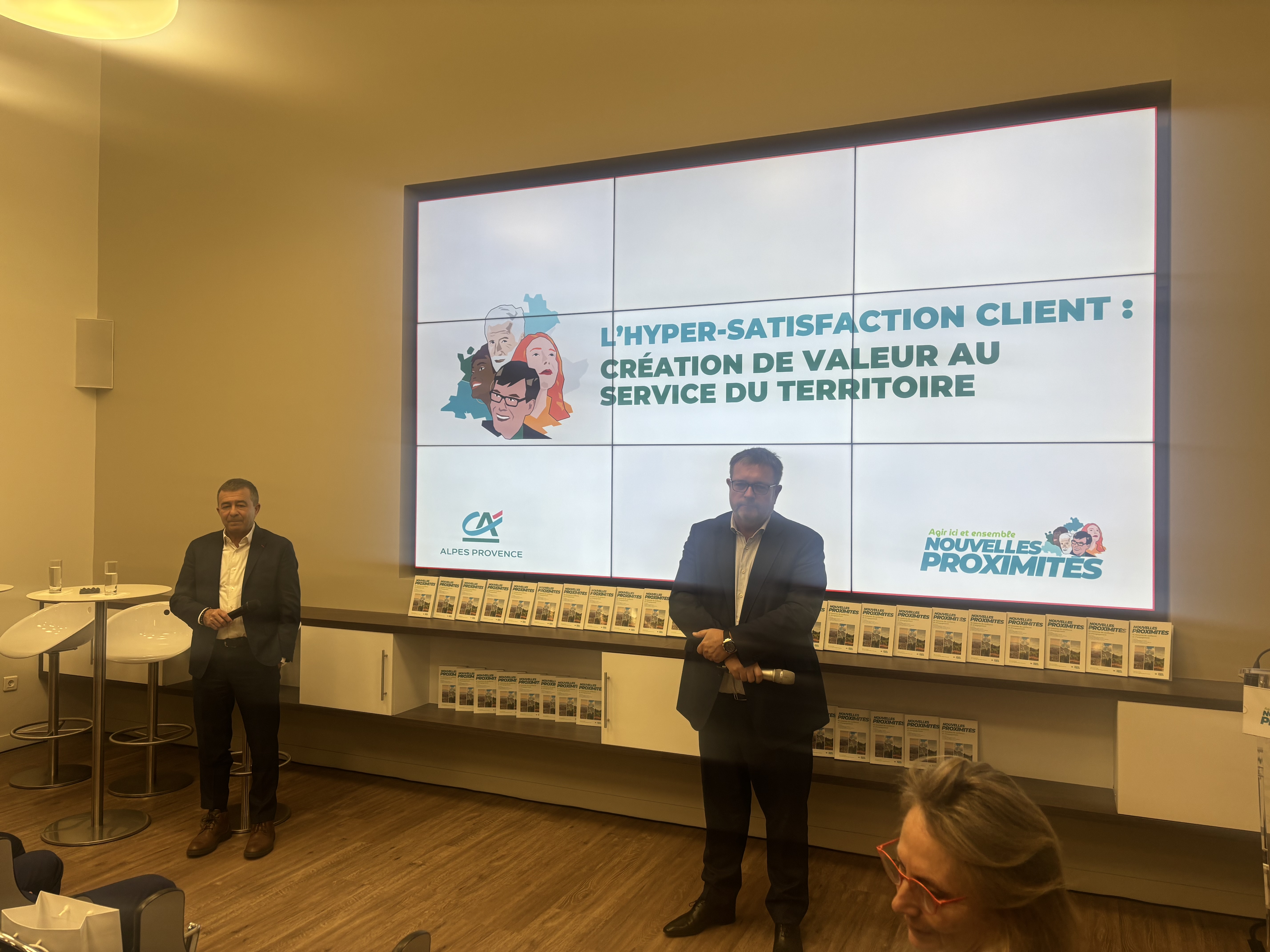 Franck Alexandre, président du Crédit Agricole Alpes Provence, et Laurent Fromageau, son directeur général. © FB