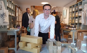 La Corvette se fait mousser à Paris