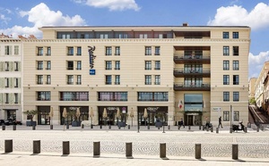 Invesco Real Estate acquiert les murs de l'hôtel Radisson Blu Vieux-Port