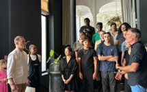 L’école Fask Academy et le restaurant solidaire Le République, main dans la main