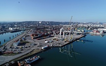 ​CMA CGM jette l'ancre au port Edouard Herriot à Lyon